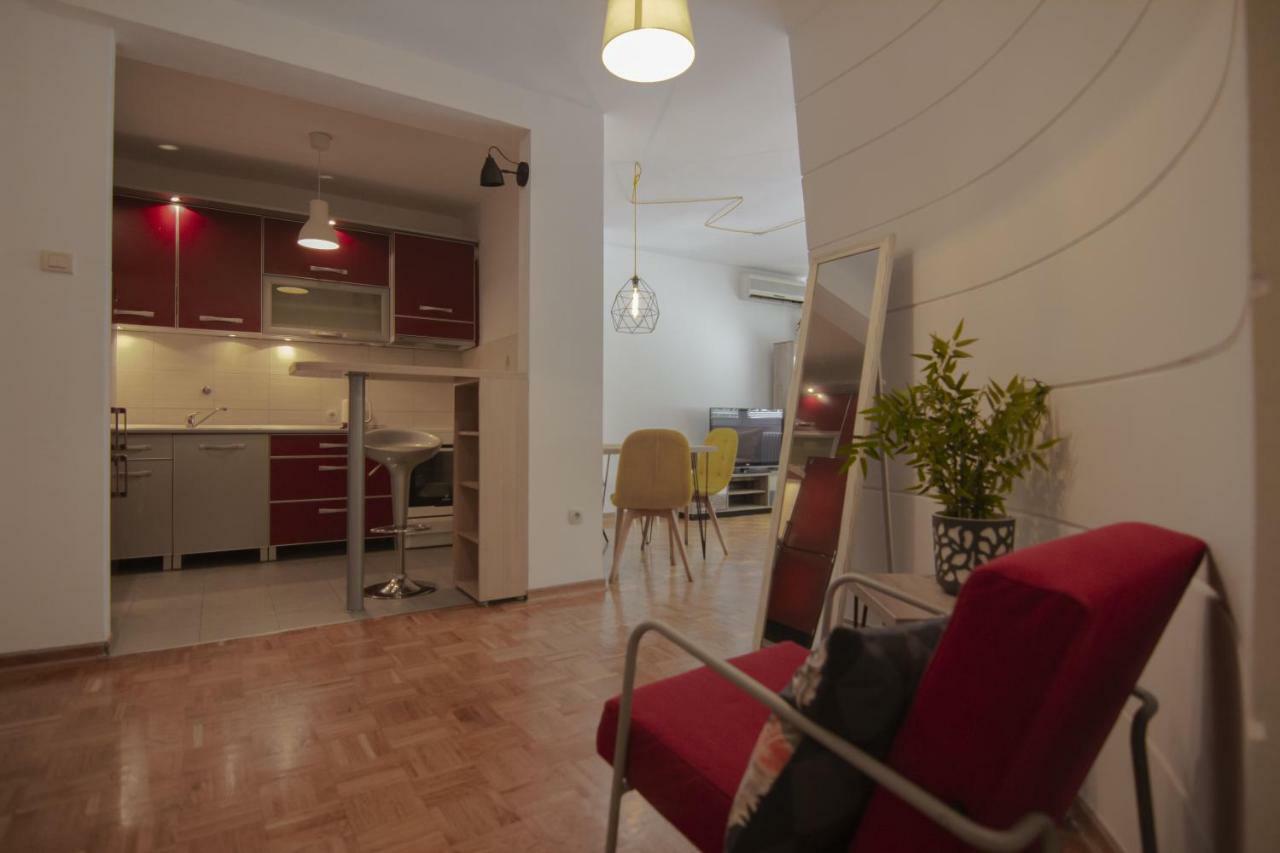 Slavija Square Apartments เบลเกรด ภายนอก รูปภาพ
